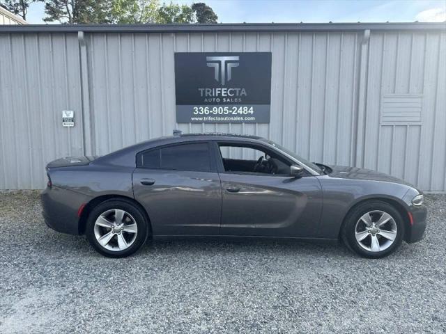 2016 Dodge Charger SXT