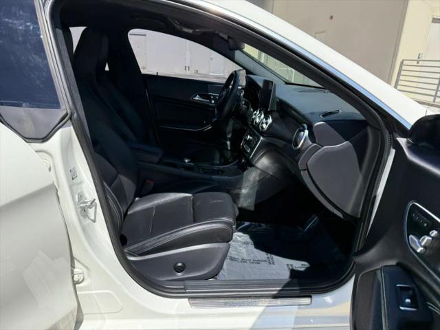 2017 Mercedes-Benz CLA 4MATIC