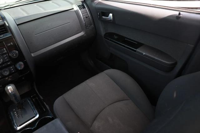 2010 Mazda Tribute i Sport