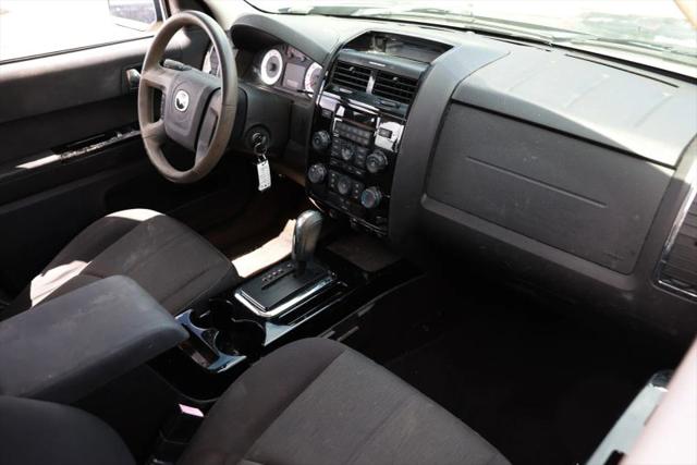 2010 Mazda Tribute i Sport