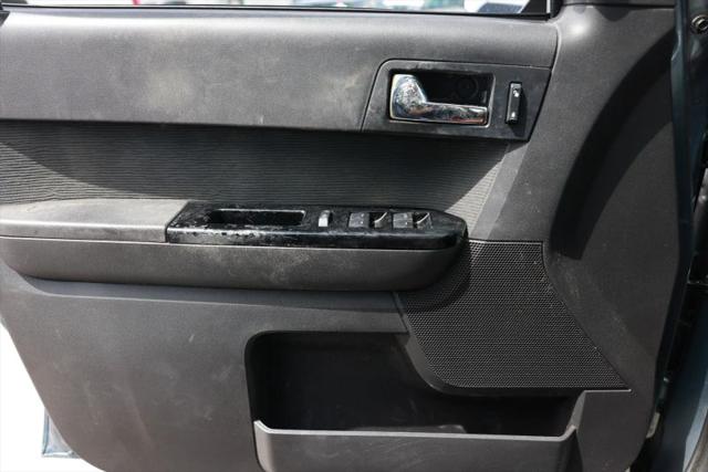 2010 Mazda Tribute i Sport
