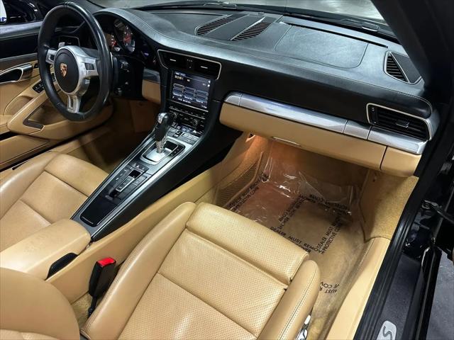 2015 Porsche 911 Carrera S