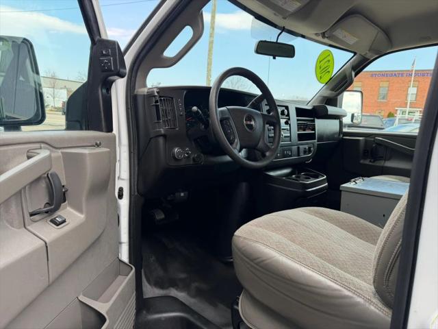 2021 GMC Savana Cutaway Work Van