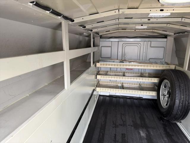 2021 GMC Savana Cutaway Work Van
