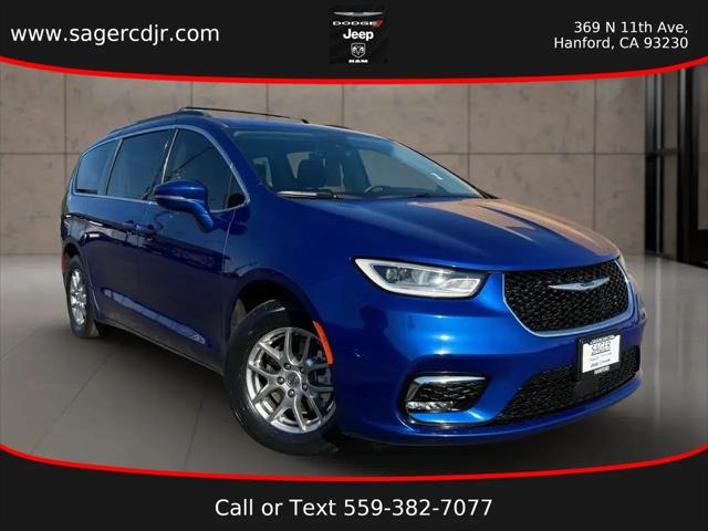 2021 Chrysler Pacifica Touring for sale in Hanford, CA