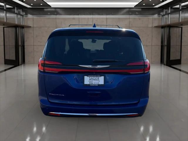 2021 Chrysler Pacifica Touring