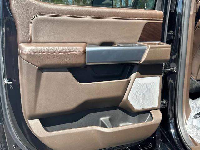 2026 Ford F-250 Lariat Pickup 4D 6 3/4 ft