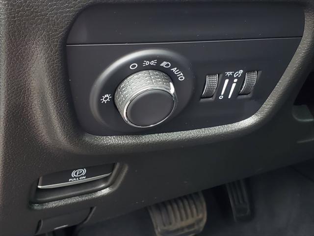 2024 Jeep Grand Cherokee Laredo 4x4