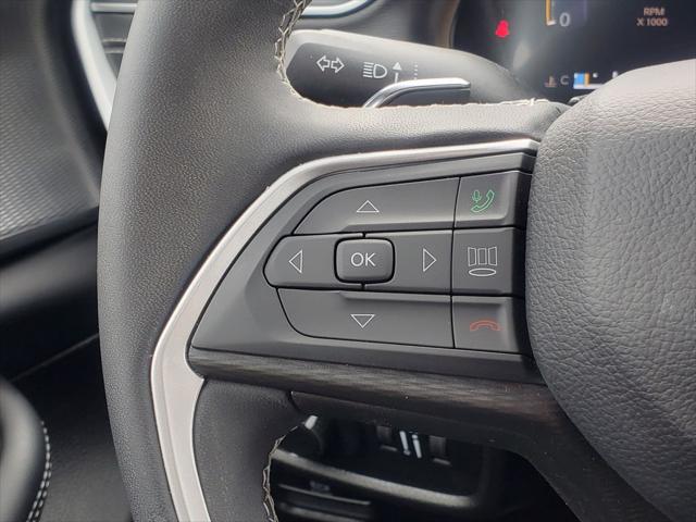2024 Jeep Grand Cherokee Laredo 4x4