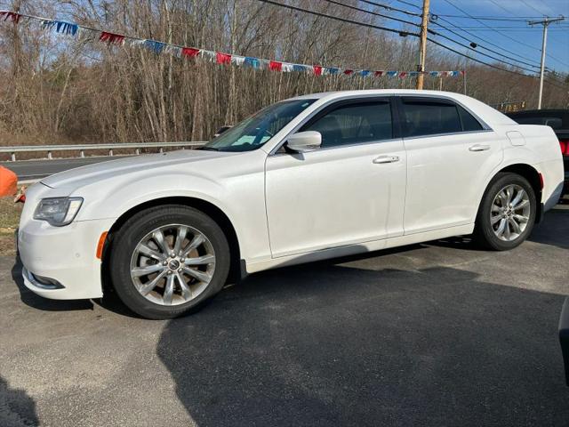 2015 Chrysler 300 Limited