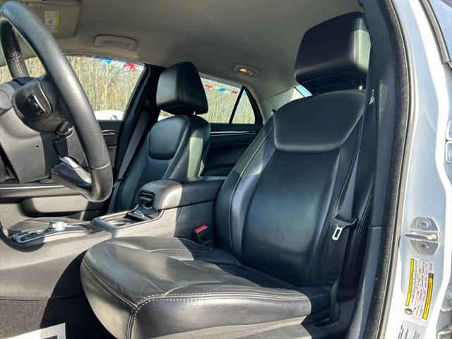 2015 Chrysler 300 Limited