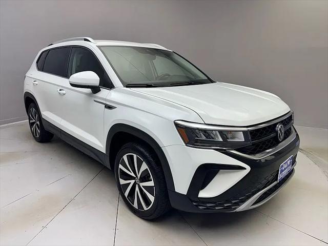 2024 Volkswagen Taos 1.5T SE
