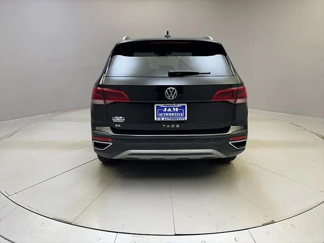 2024 Volkswagen Taos 1.5T SE