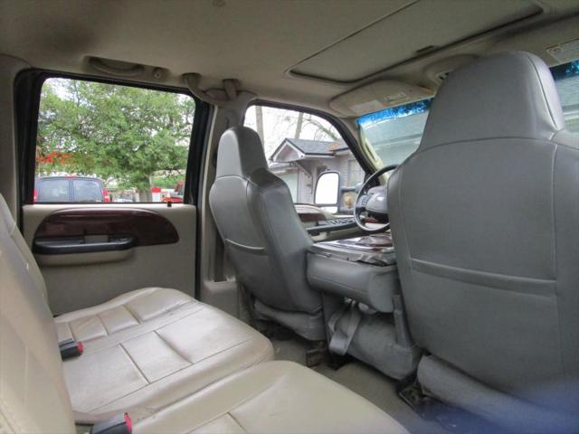 2006 Ford F-350 Lariat