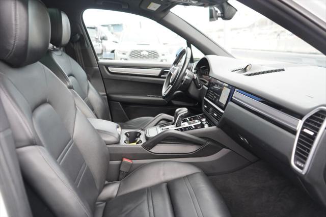 2019 Porsche Cayenne Base