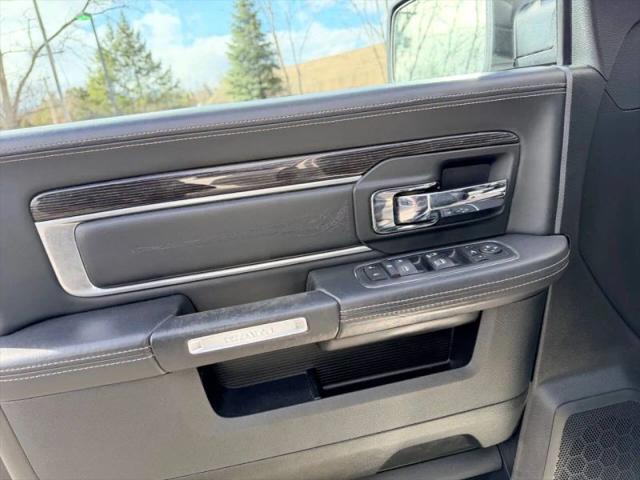 2017 Ram 1500 Limited Crew Cab 4x4 6'4" Box