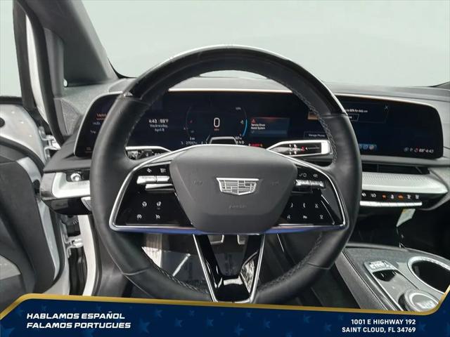 2025 Cadillac iQ Luxury 2 AWD