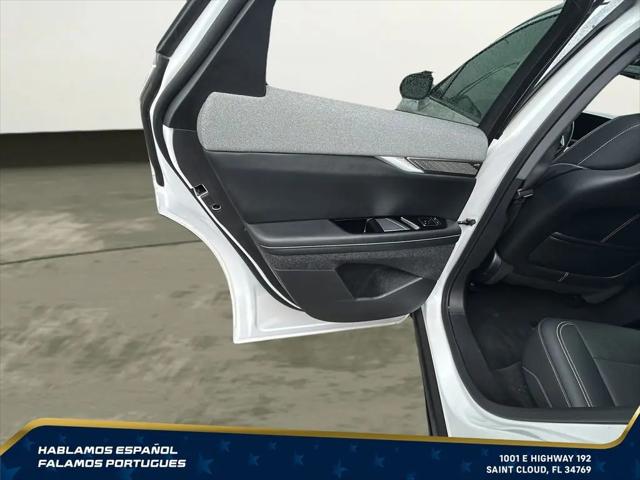 2025 Cadillac iQ Luxury 2 AWD