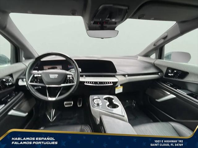 2025 Cadillac iQ Luxury 2 AWD