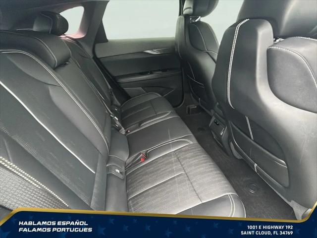2025 Cadillac iQ Luxury 2 AWD