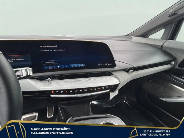 2025 Cadillac iQ Luxury 2 AWD