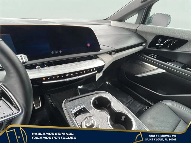2025 Cadillac iQ Luxury 2 AWD