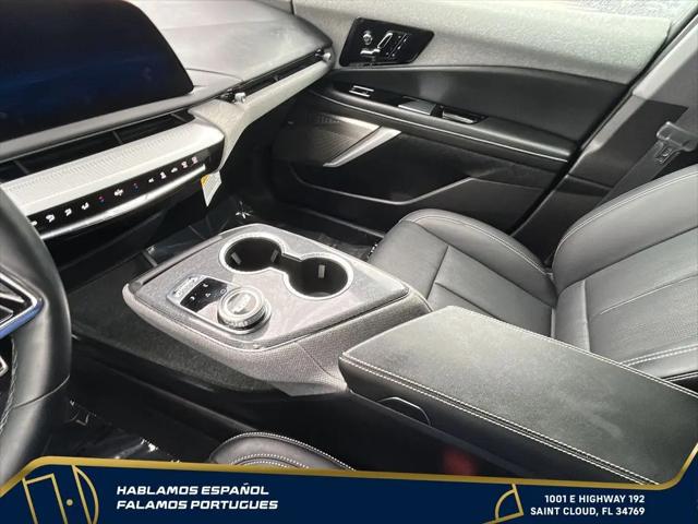 2025 Cadillac iQ Luxury 2 AWD