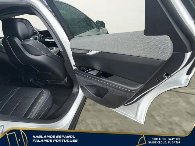 2025 Cadillac iQ Luxury 2 AWD