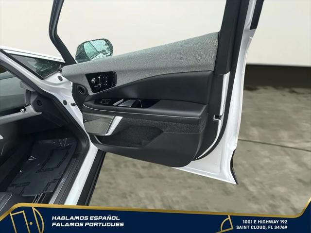 2025 Cadillac iQ Luxury 2 AWD