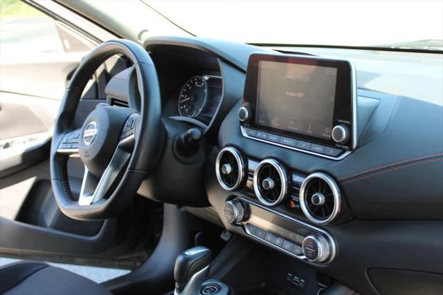 2021 Nissan Sentra SR Xtronic CVT