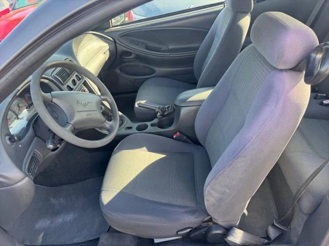 2004 Ford Mustang Base