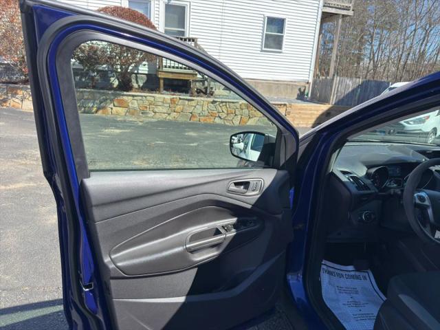 2014 Ford Escape S