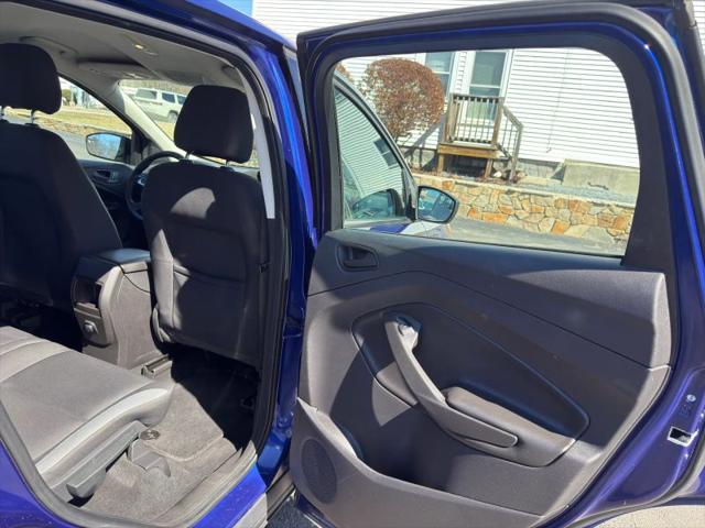 2014 Ford Escape S