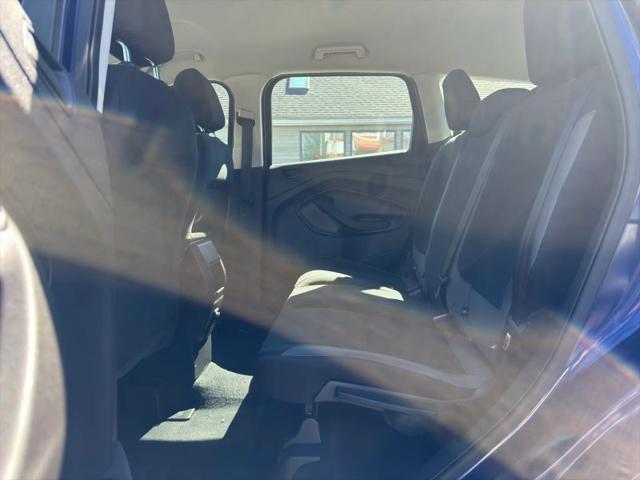 2014 Ford Escape S