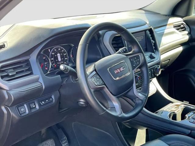 2023 GMC Acadia AWD AT4