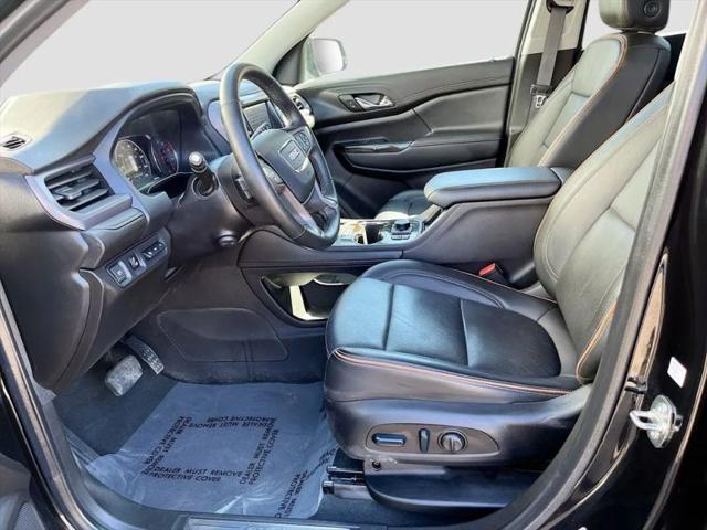 2023 GMC Acadia AWD AT4