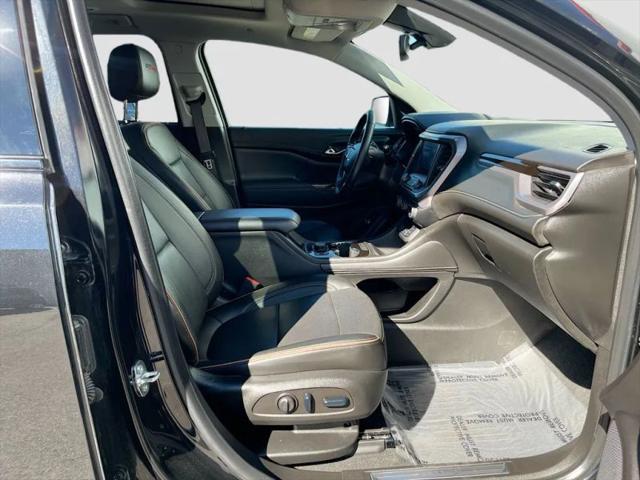2023 GMC Acadia AWD AT4