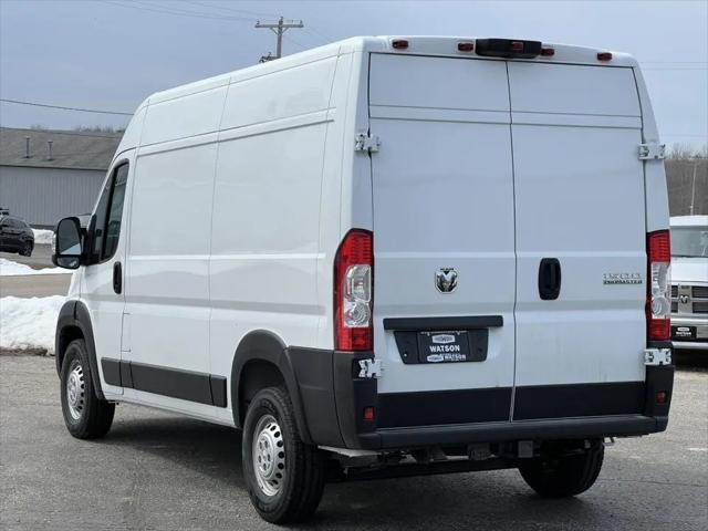 2026 Ram ProMaster Cargo Van Tradesman High Roof 136" WB w/Pass Seat