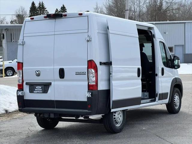 2026 Ram ProMaster Cargo Van Tradesman High Roof 136" WB w/Pass Seat