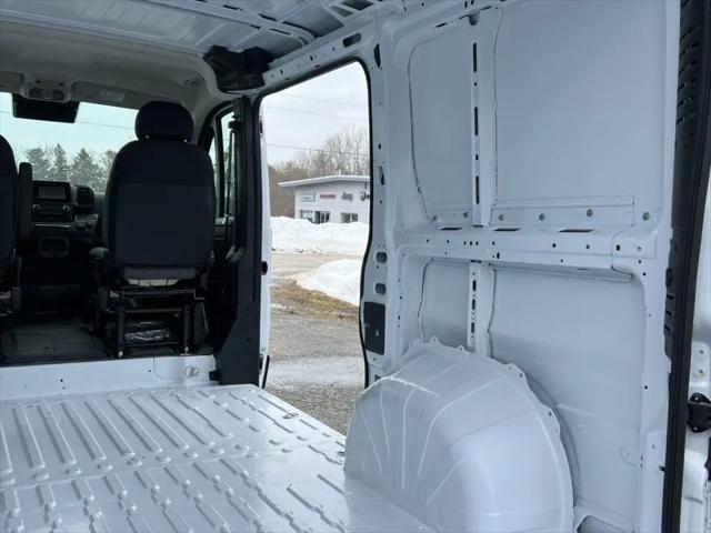 2026 Ram ProMaster Cargo Van Tradesman Low Roof 118" WB w/Pass Seat