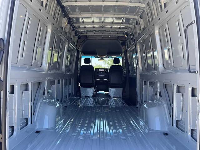 2026 Mercedes-Benz Sprinter 2500 High Roof 4-Cyl Diesel HO