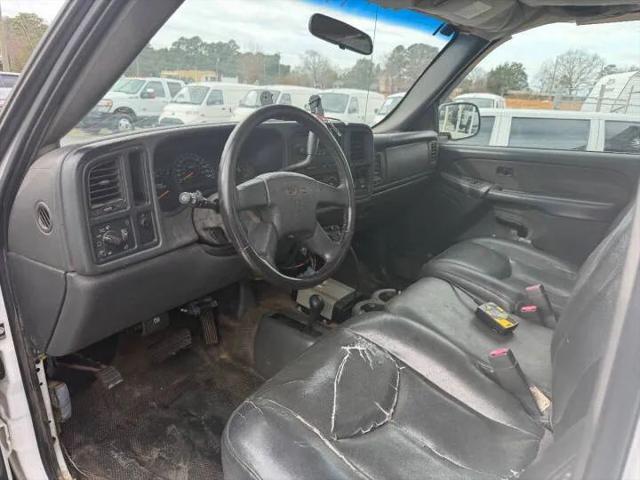 2003 GMC Sierra 2500HD Work Truck