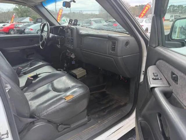 2003 GMC Sierra 2500HD Work Truck