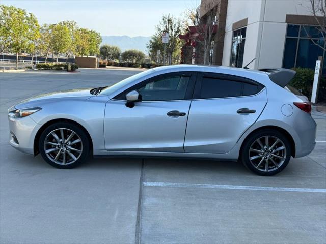 2018 Mazda Mazda3 Touring