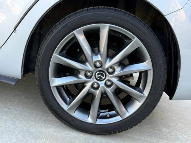 2018 Mazda Mazda3 Touring