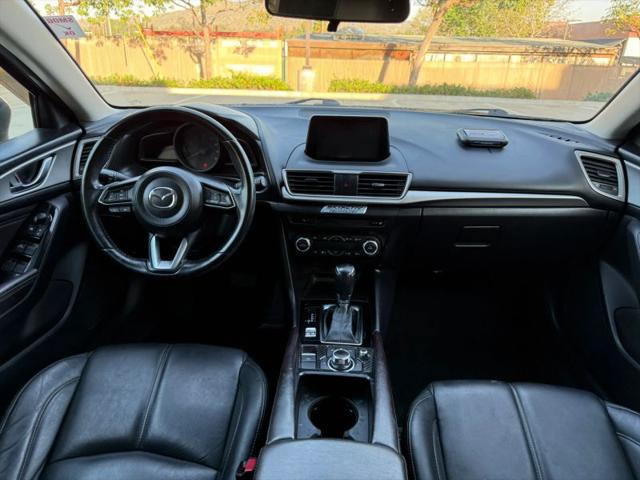 2018 Mazda Mazda3 Touring