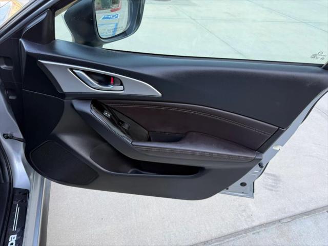 2018 Mazda Mazda3 Touring
