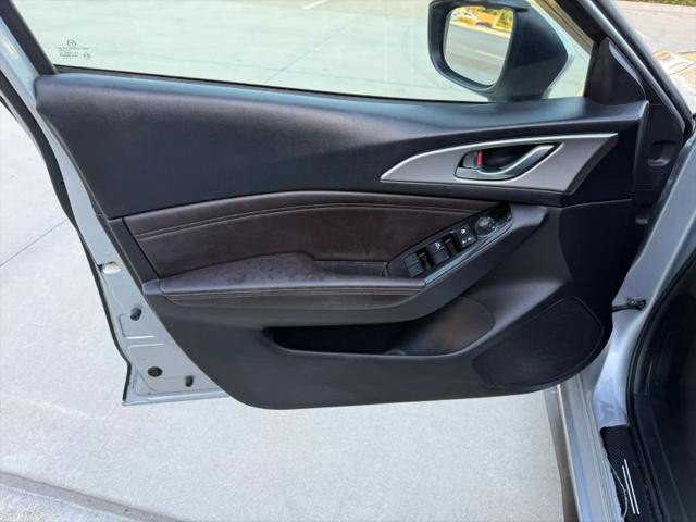 2018 Mazda Mazda3 Touring