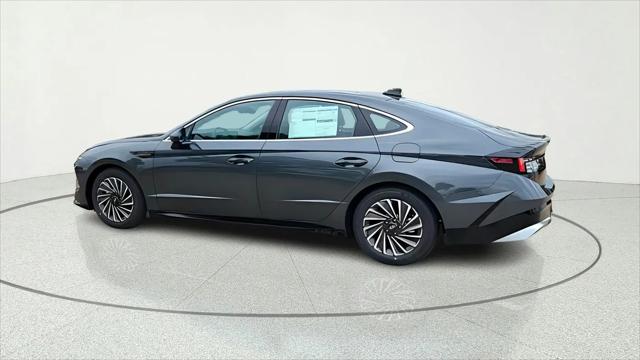 2026 Hyundai Sonata Hybrid Limited