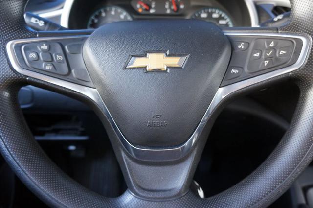 2022 Chevrolet Malibu FWD 1FL